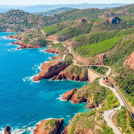 公寓 Sunshine In 戛纳